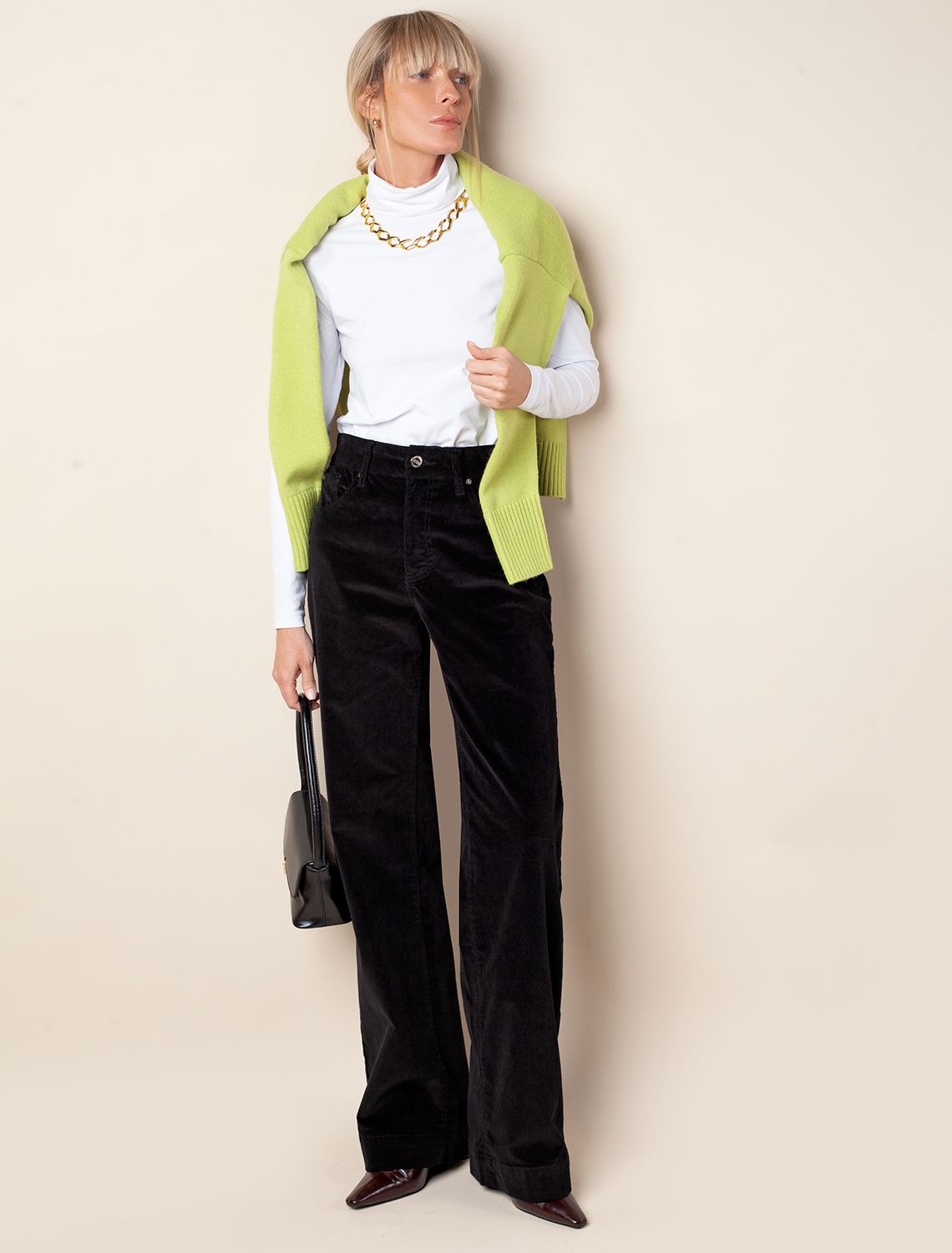 Водолазка из премиального хлопка с эластаном D49.873 белый