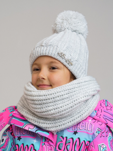 Комплект для девочки: шапка, шарф