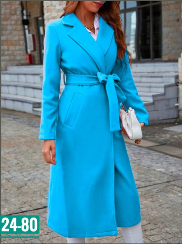 Женское пальто голубое