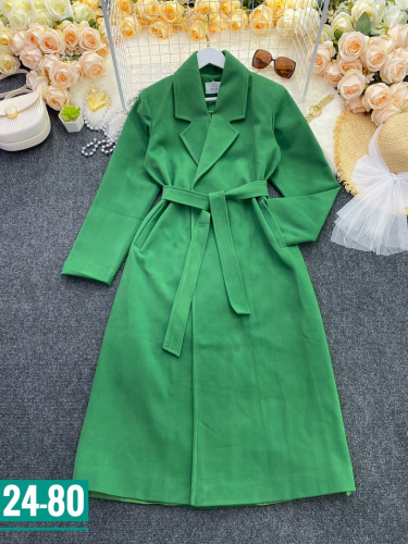 Женское пальто зеленое