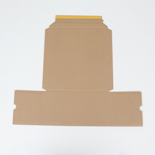 Почтовый короб UltraPack с клейкой лентой 24,5 х 16,5 х 2-7 см