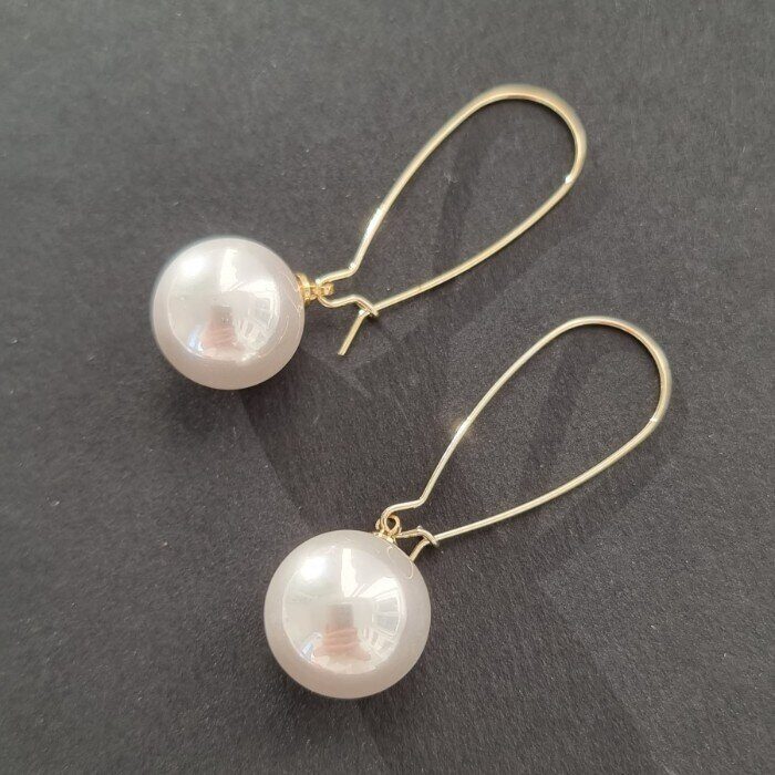 Серьги висячие с крупным жемчугом, покрытие: позолота, вставка: исск.жемчуг, цвет: белый перламутровый, арт.001.634
