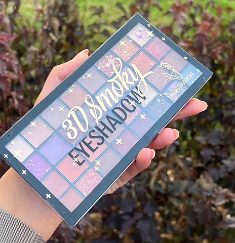 Палетка теней 3D Smoky Eyeshadow MAGIC PASSION 32 цв