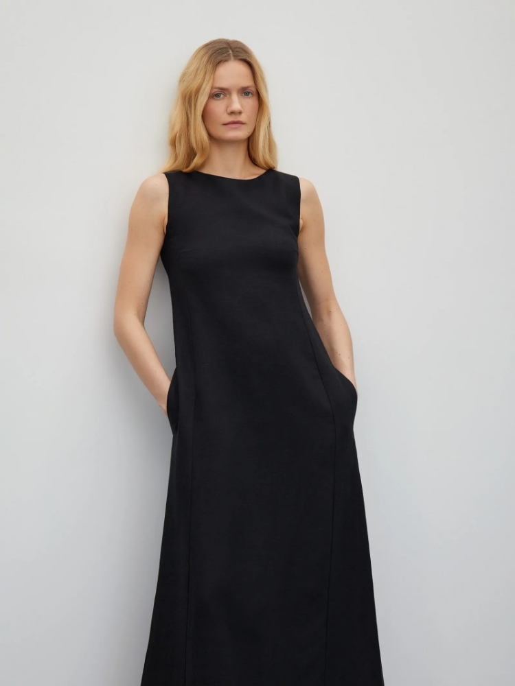 Платье приталенного силуэта ,
75% вискоза, 25% лен ,