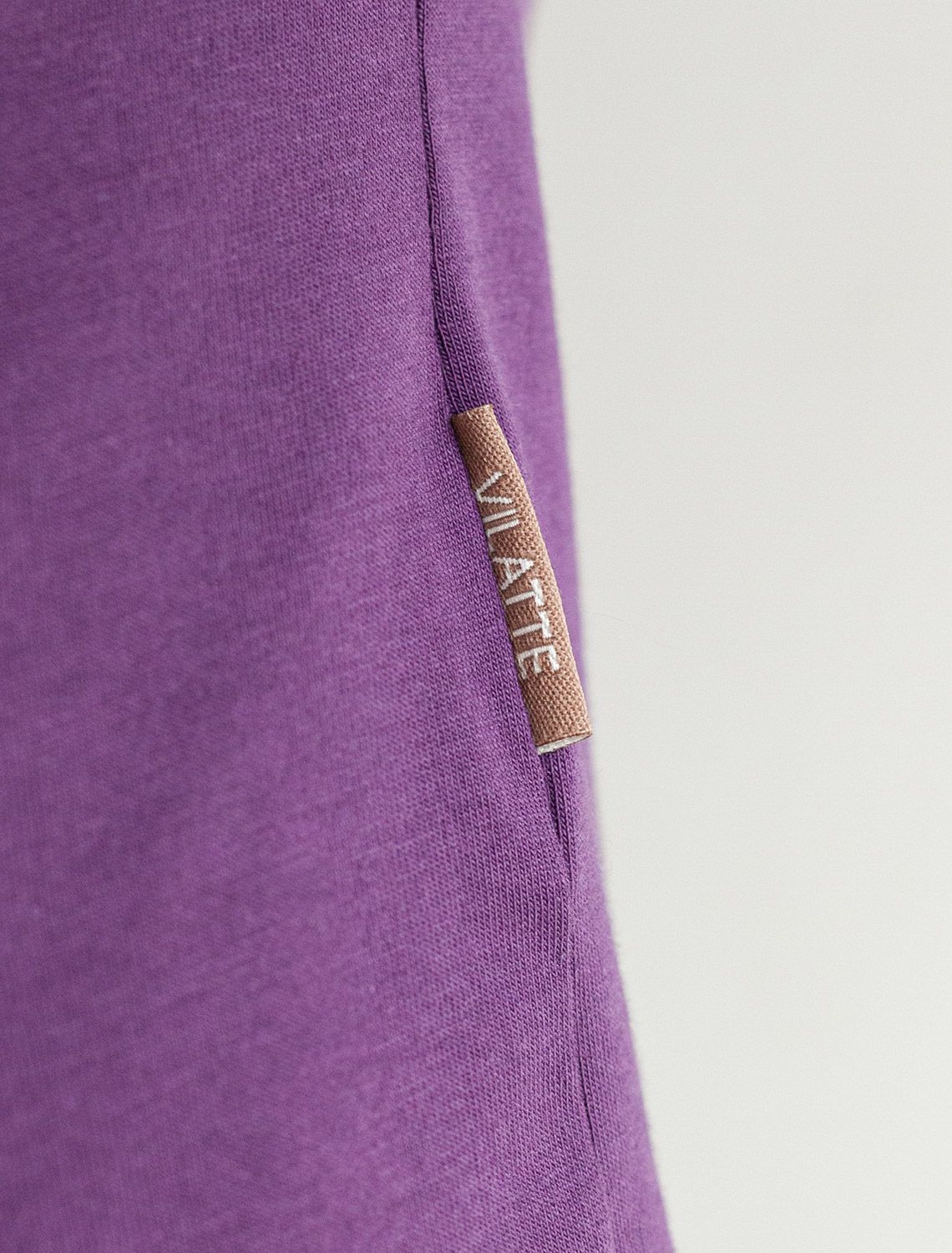 Футболка slim fit из премиального хлопка с эластаном U49.020 бургунди