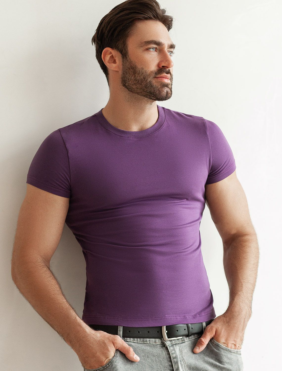 Футболка slim fit из премиального хлопка с эластаном U49.020 бургунди