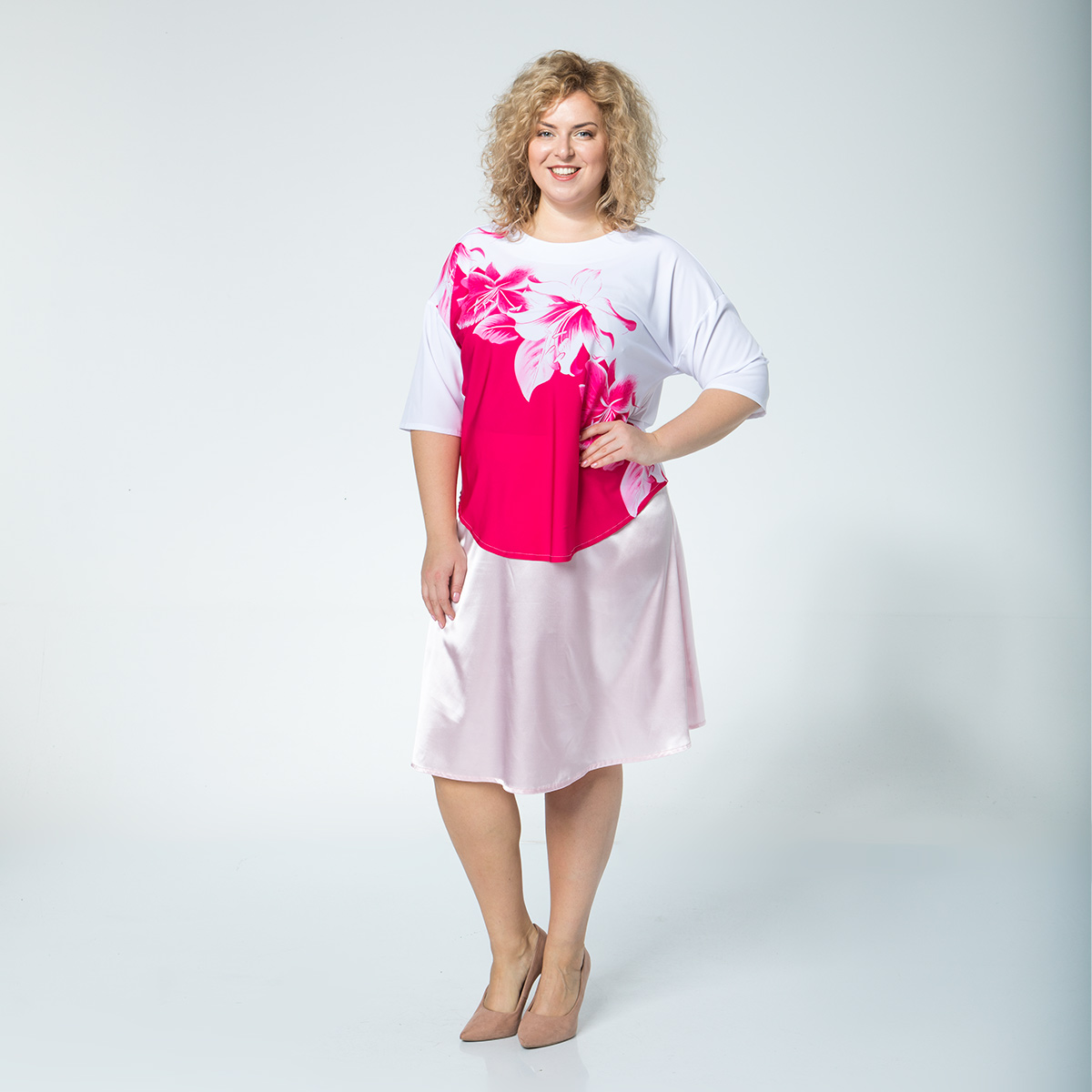 ст. цена1500руб.! Туника, текстиль, красный