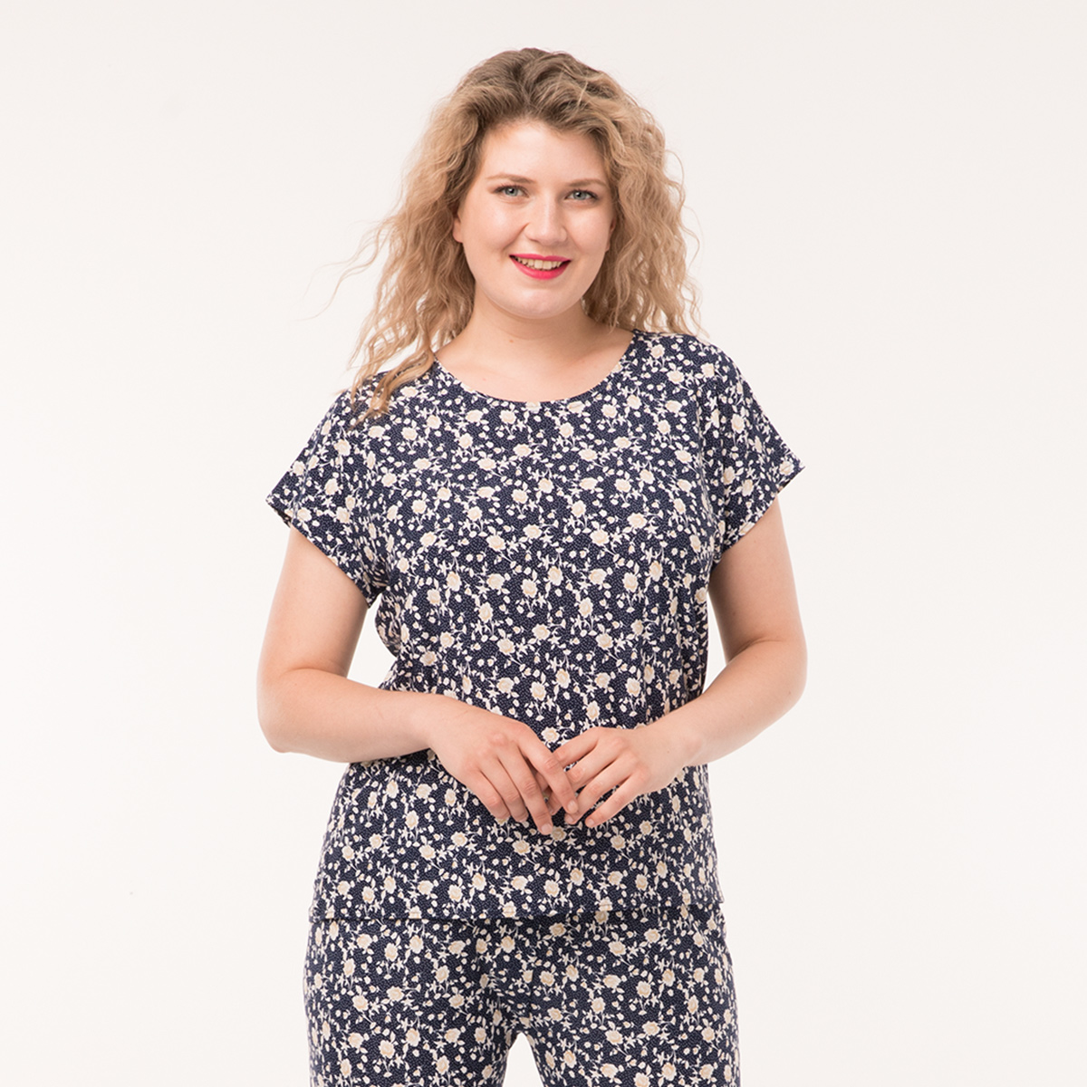 ст. цена1400руб.! Костюм, трикотаж, блуза, брюки, бежевый