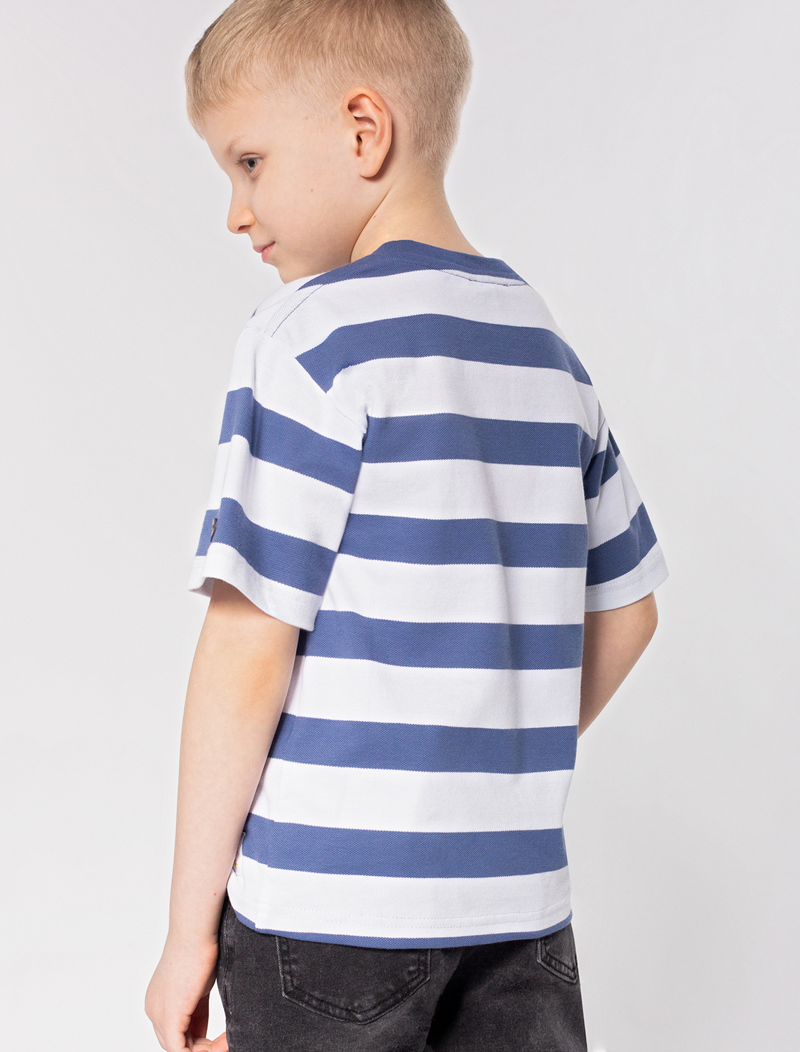 Ст.цена 1050р Футболка из фактурного трикотажа с авторским принтом M49.407 св.синий_белый_adventure