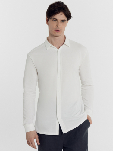 Рубашка мужская в белом цвете