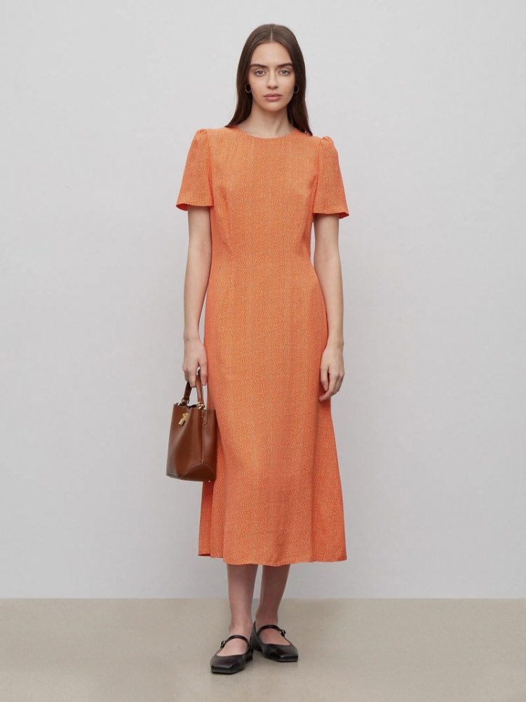 Платье с коротким рукавом ,
100% вискоза ,