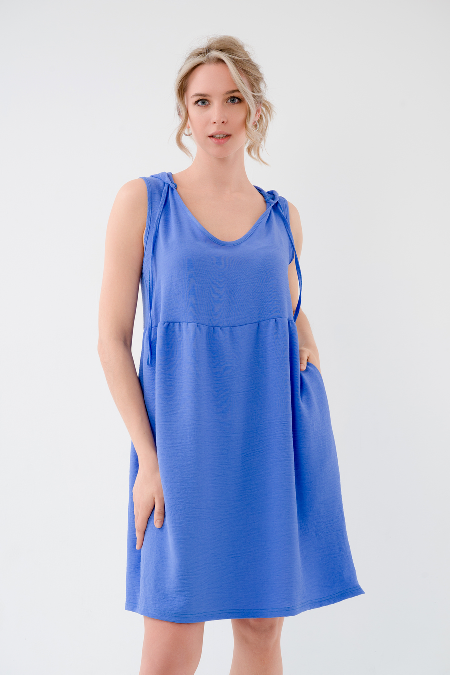 Платье с капюшоном из жатки Хлоя голубой