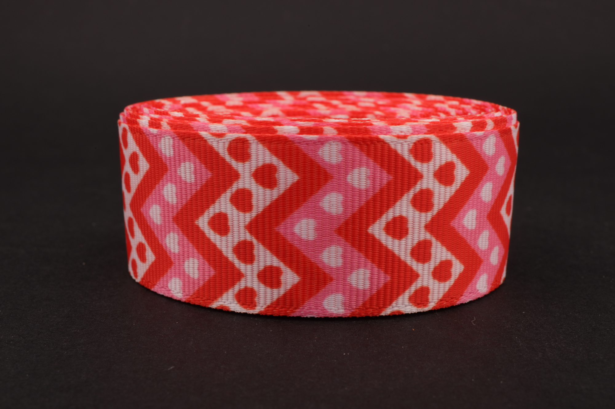 Репсовая лента двусторонняя с рисунком (мультики, 3D) 25мм * 4 метра