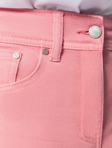 Укороченные прямые джинсы из супер-эластичного денима D54.059 розовое облако