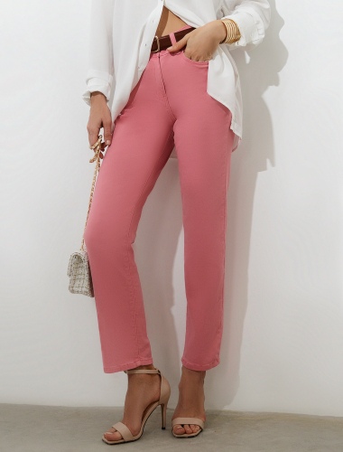 Укороченные прямые джинсы из супер-эластичного денима D54.059 розовое облако