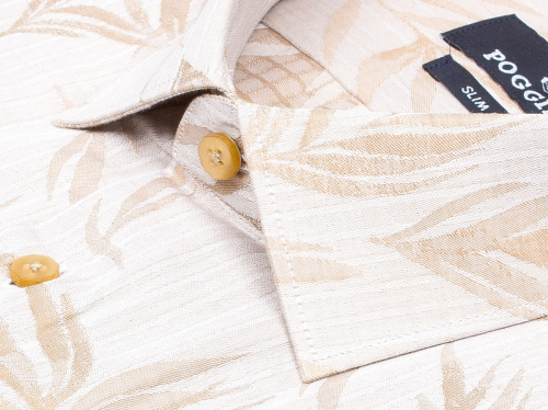 Бежевая приталенная мужская рубашка Poggino 7004-51 в листьях с коротким рукавом