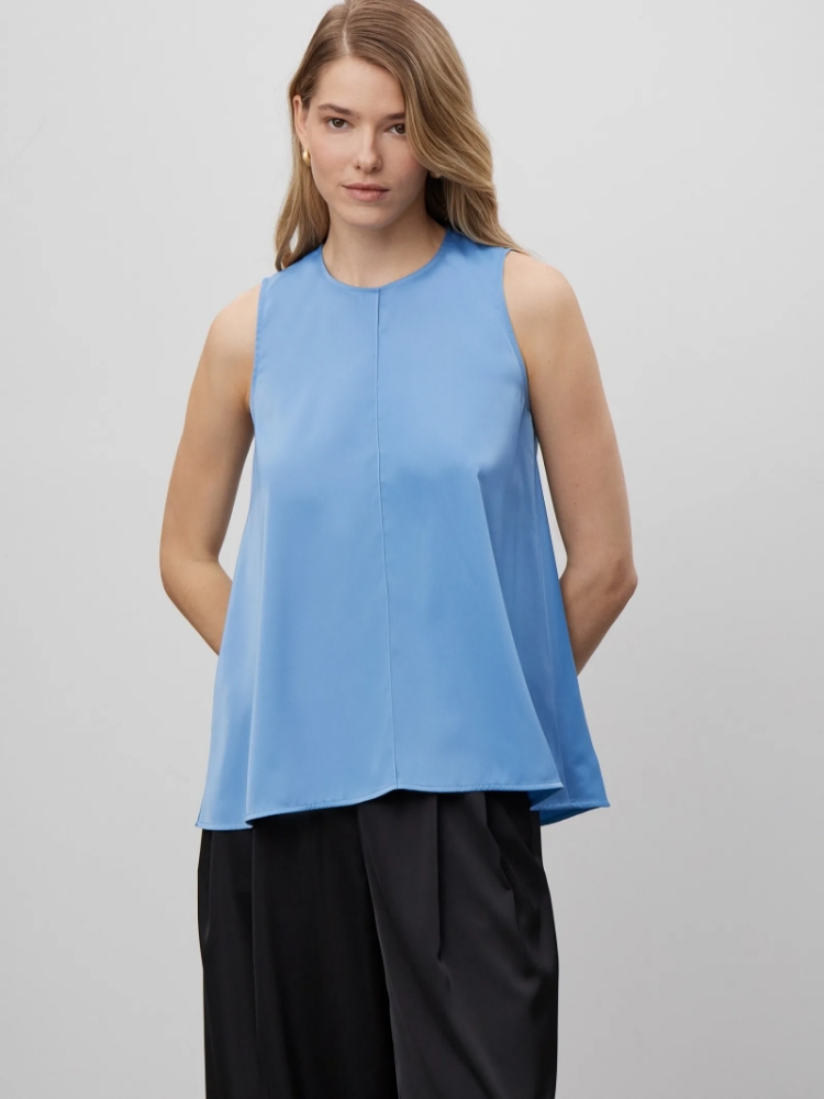 Топ а-силуэта ,
80% полиэстер, 20% вискоза ,