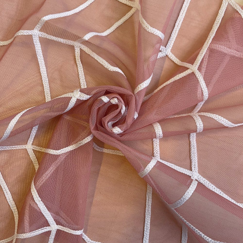 Сетка с вышивкой фентези геометрия S21114 розовый 300 см