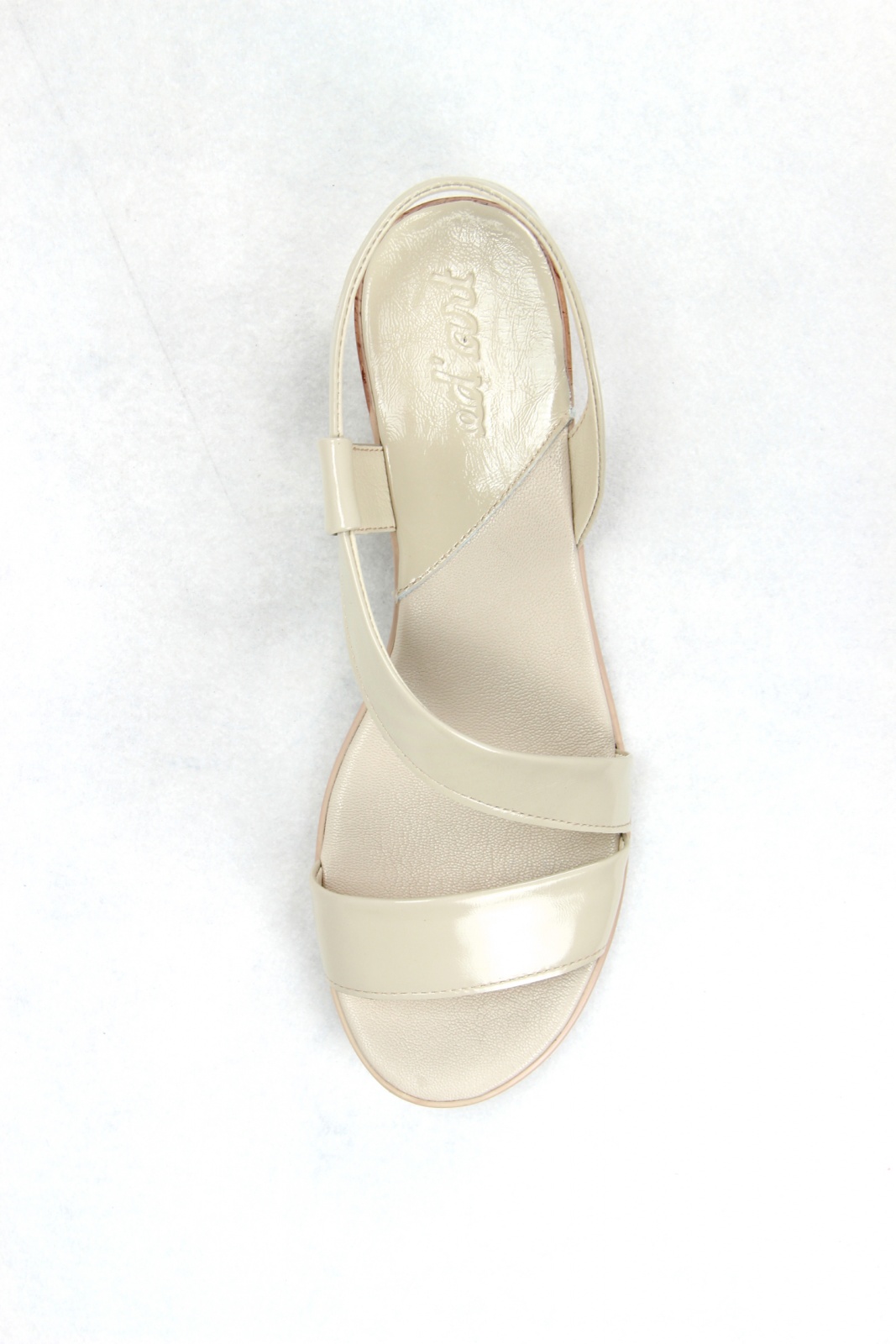Босоножки ED'ART 3050.312.beige