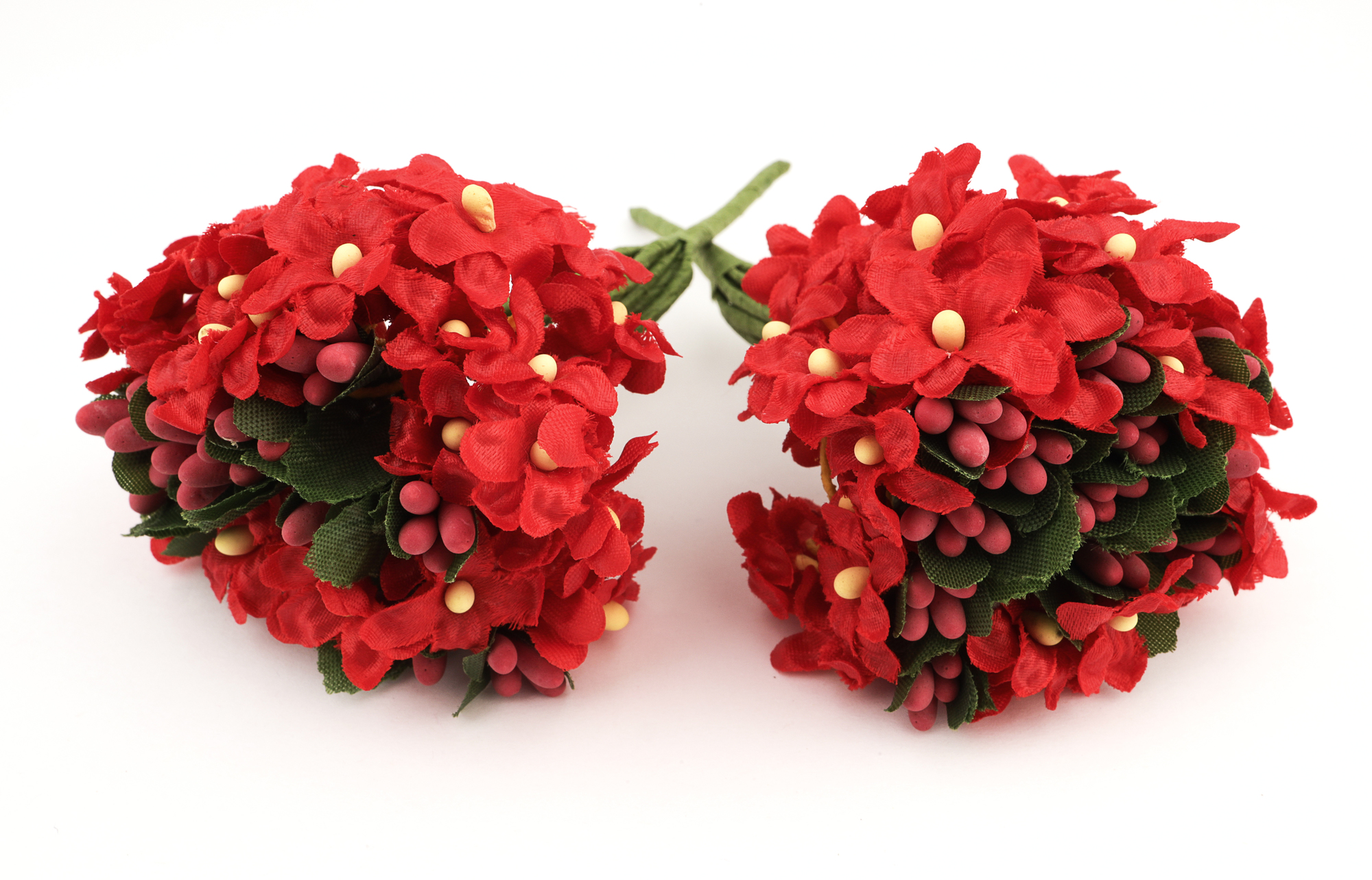 Букетики сирени (красный),15мм, упак.72шт (6 бук. по 12шт)