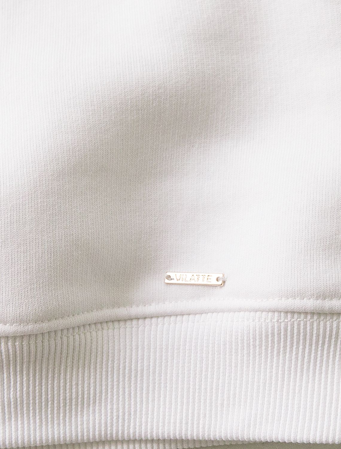 Свитшот из теплого футера-трехнитки с принтом фольгой