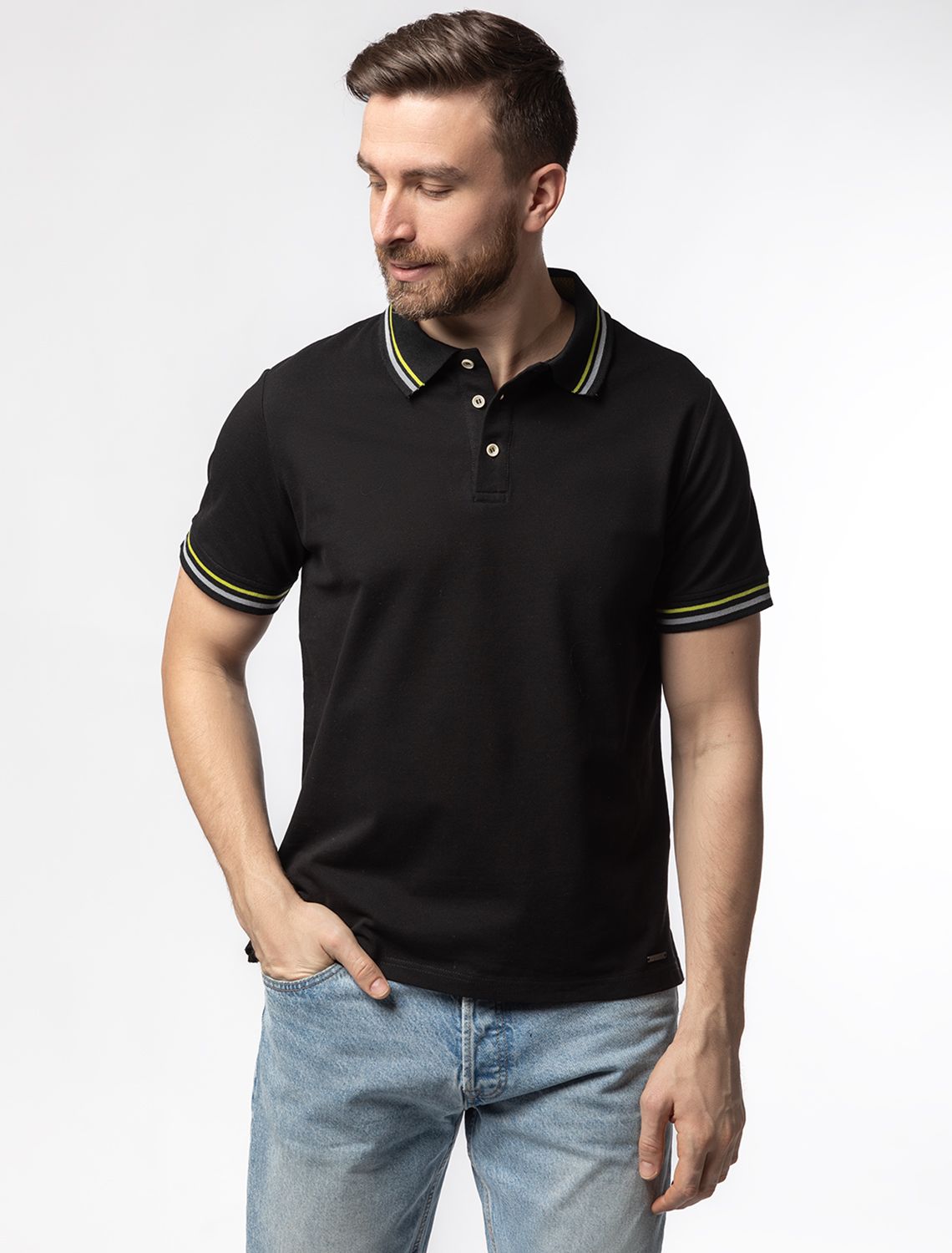 Футболка-поло из трикотажа