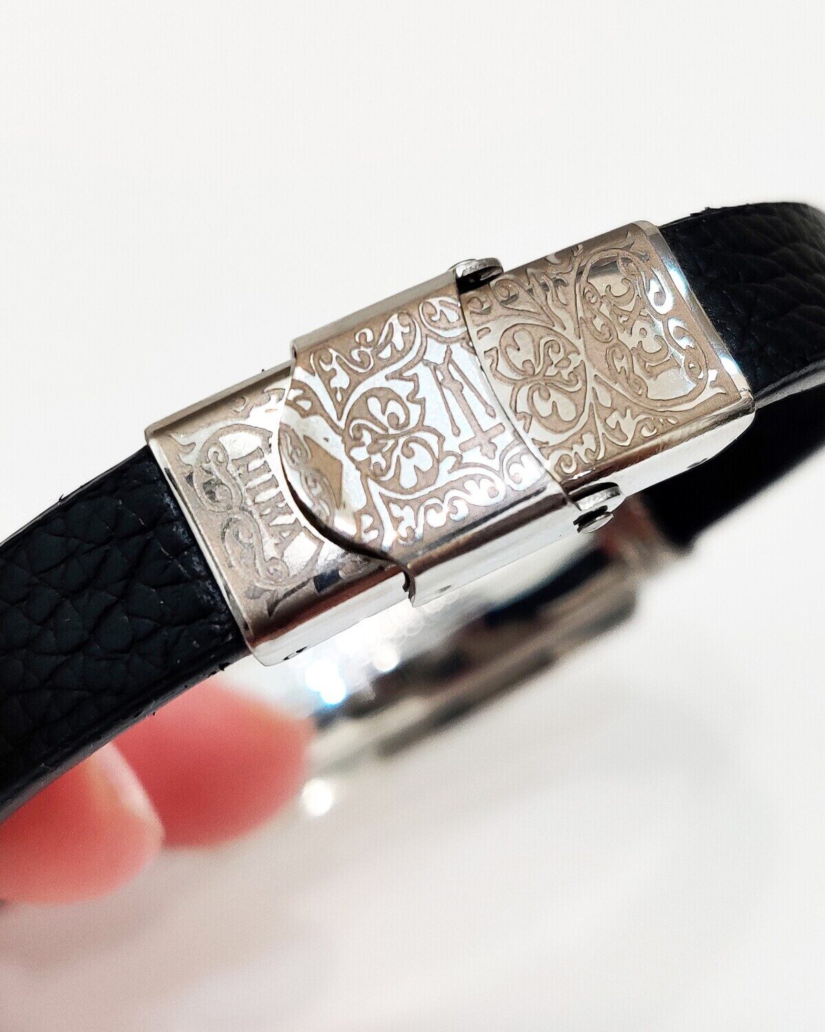 Браслет с гравировкой
Господи Иисусе Христе, помилуй меня грешнаго.....