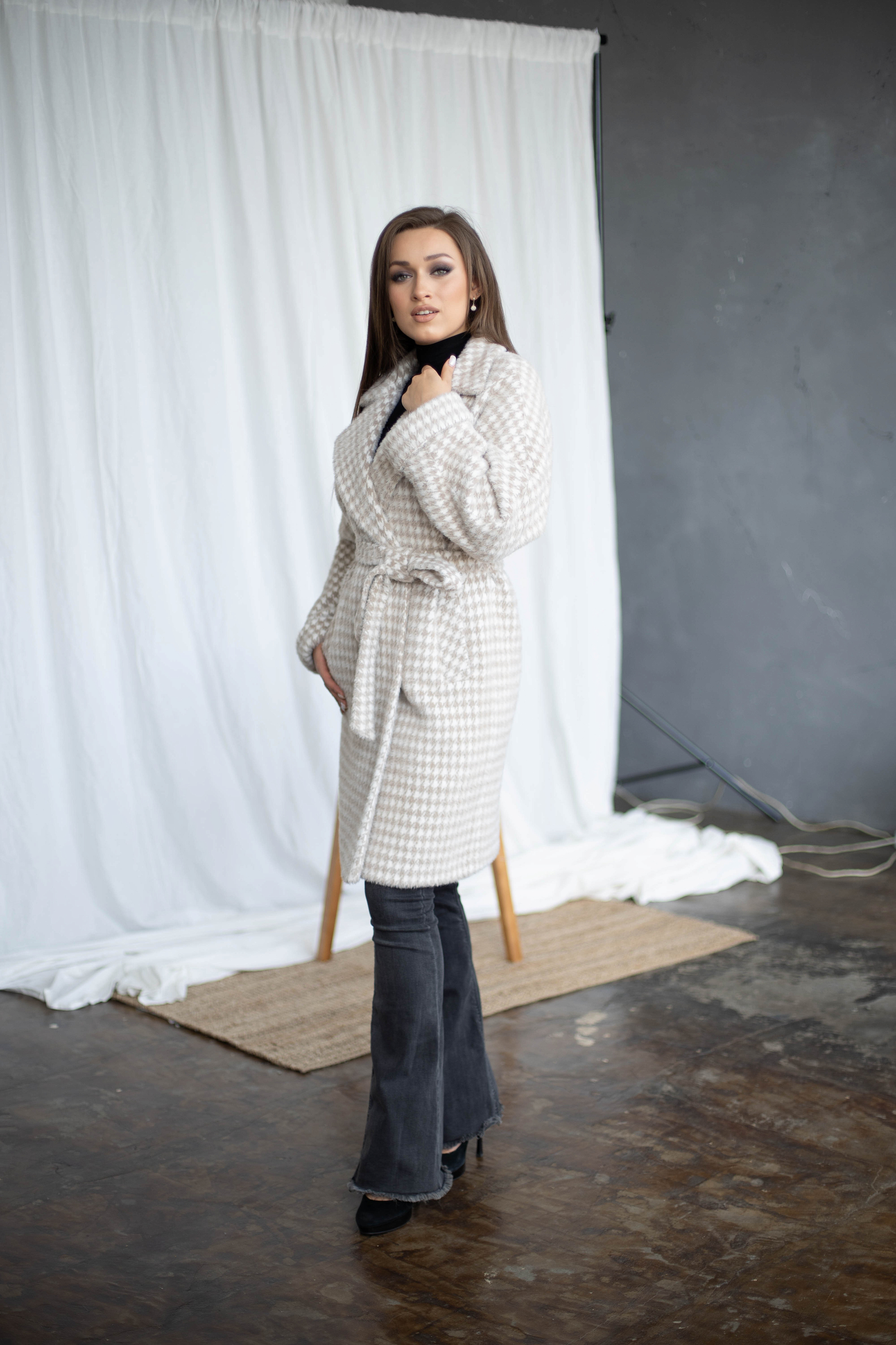 Ст.цена 4500р. Пальто женское демисезонное 22480 (beige nika)