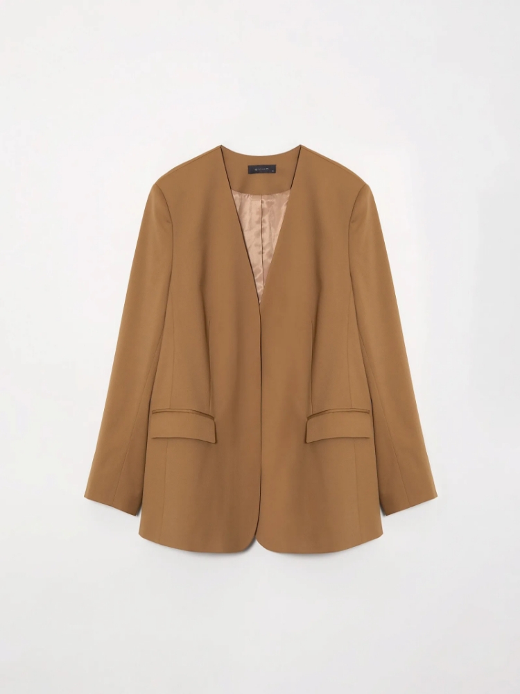 Жакет прямого кроя из костюмной шерсти ,
Полиэстер 54%, Шерсть 44%, Эластан 2% ,