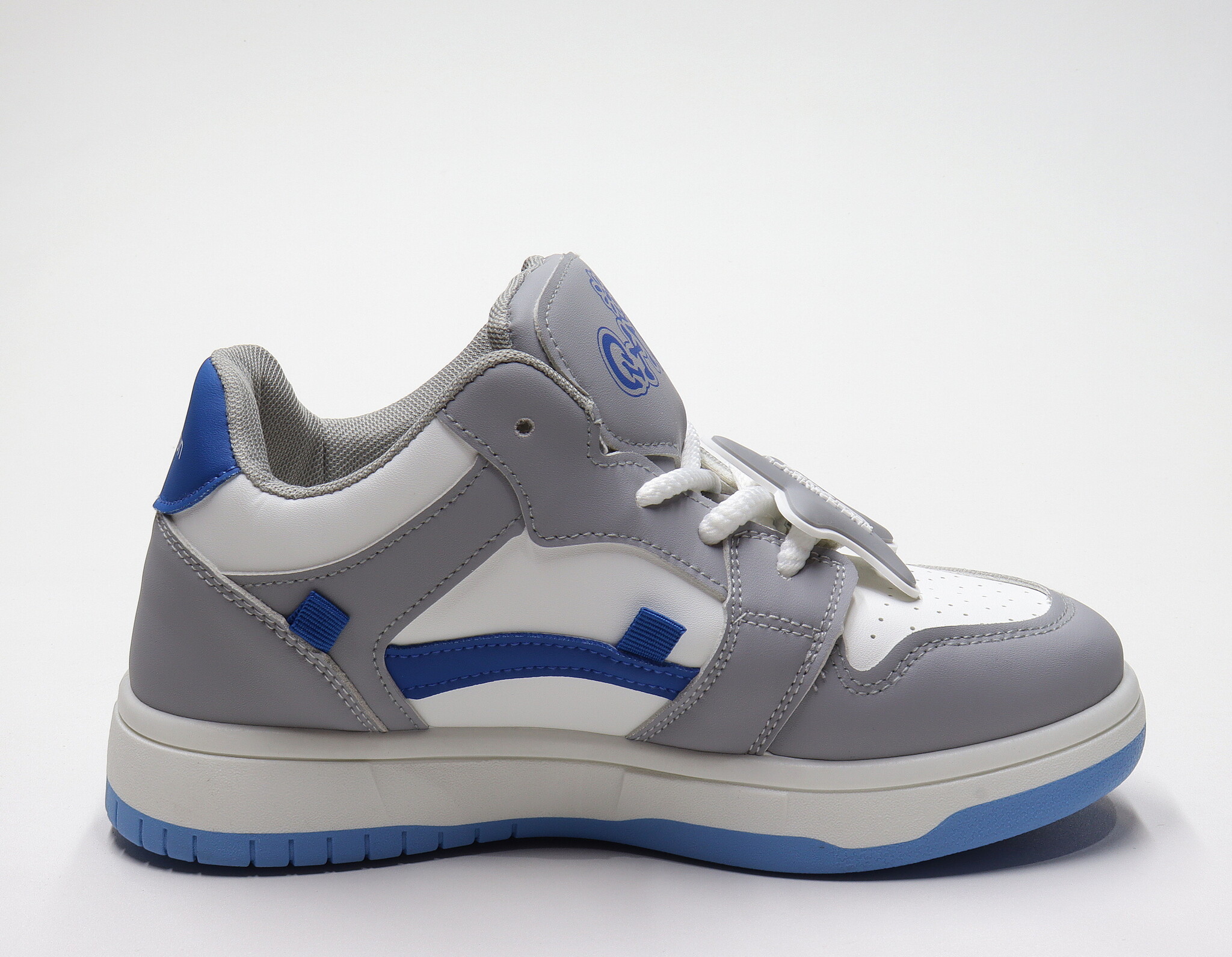 СКИДКА!Цена была 690р.Кроссовки (36-41)р. / шт.