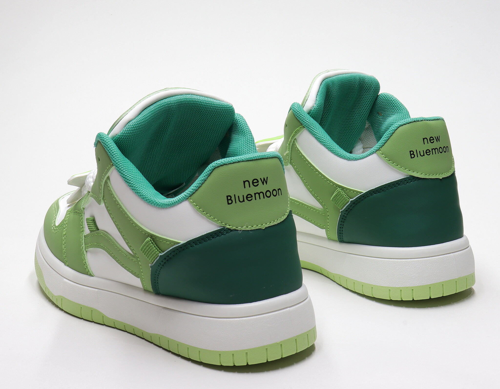 СКИДКА!Цена была 690р.Кроссовки (36-41)р. / шт.