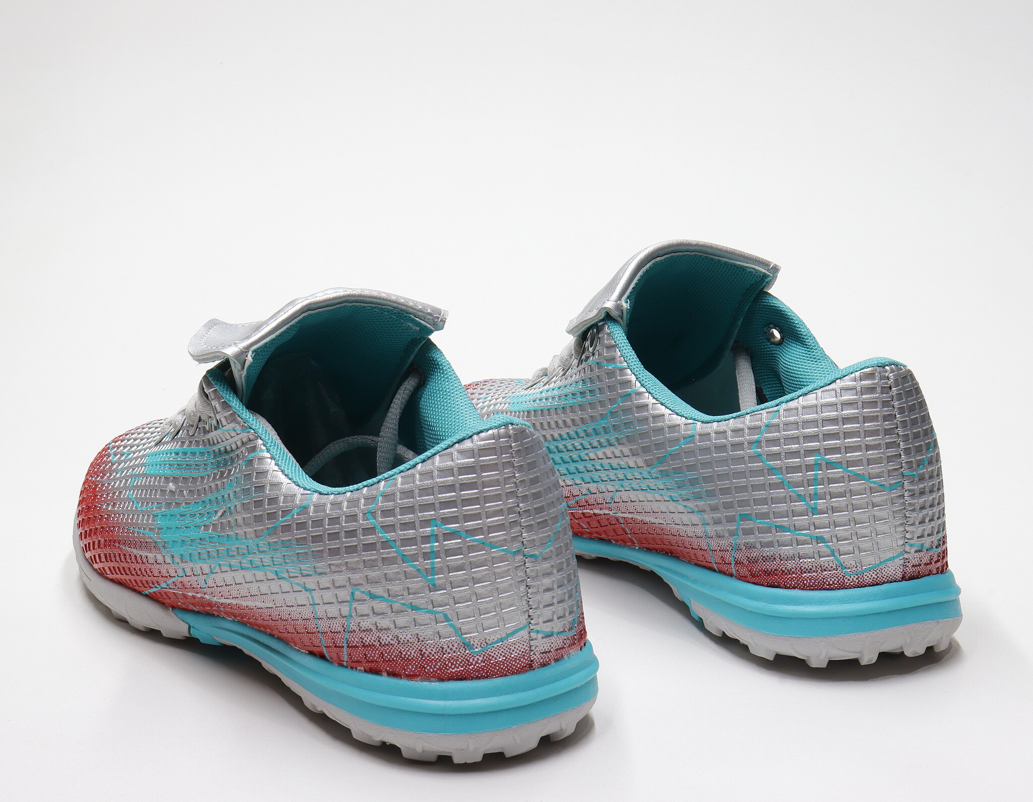 Цена была 1238р.Футбольные бутсы (40-45)р. / шт.