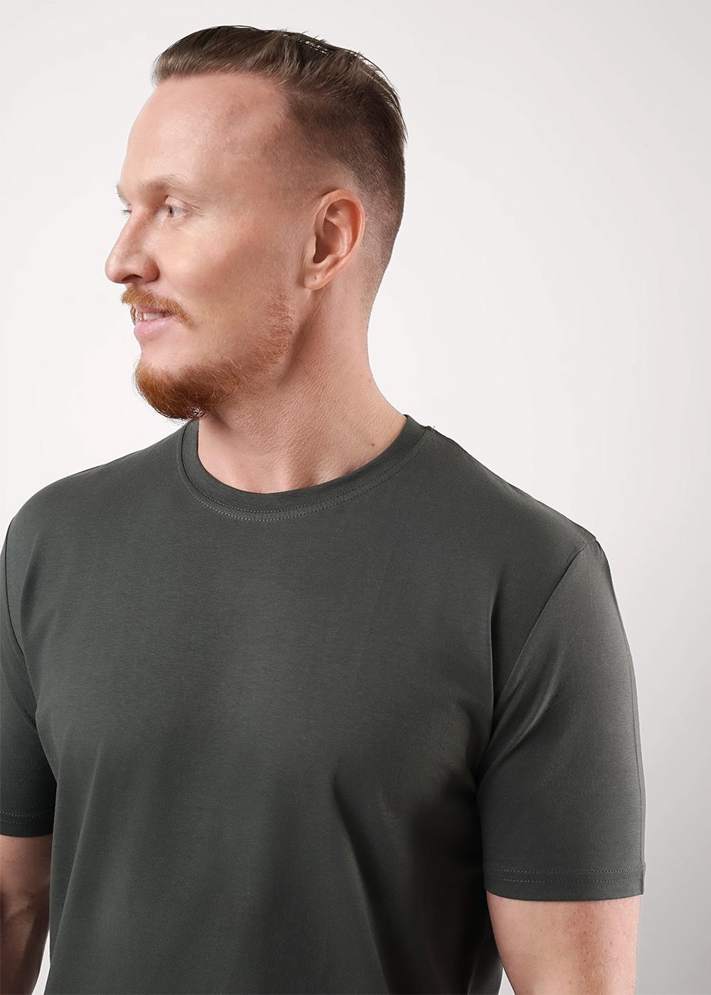 ЭЙС 600311кк Футболка мужская 600311кк т.зелёный