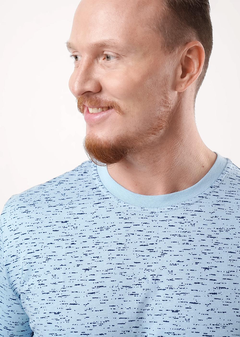 Ст.цена 549р ЭЙС 600311/1кн Футболка мужская 600311/1кн св.голубой/т.синий