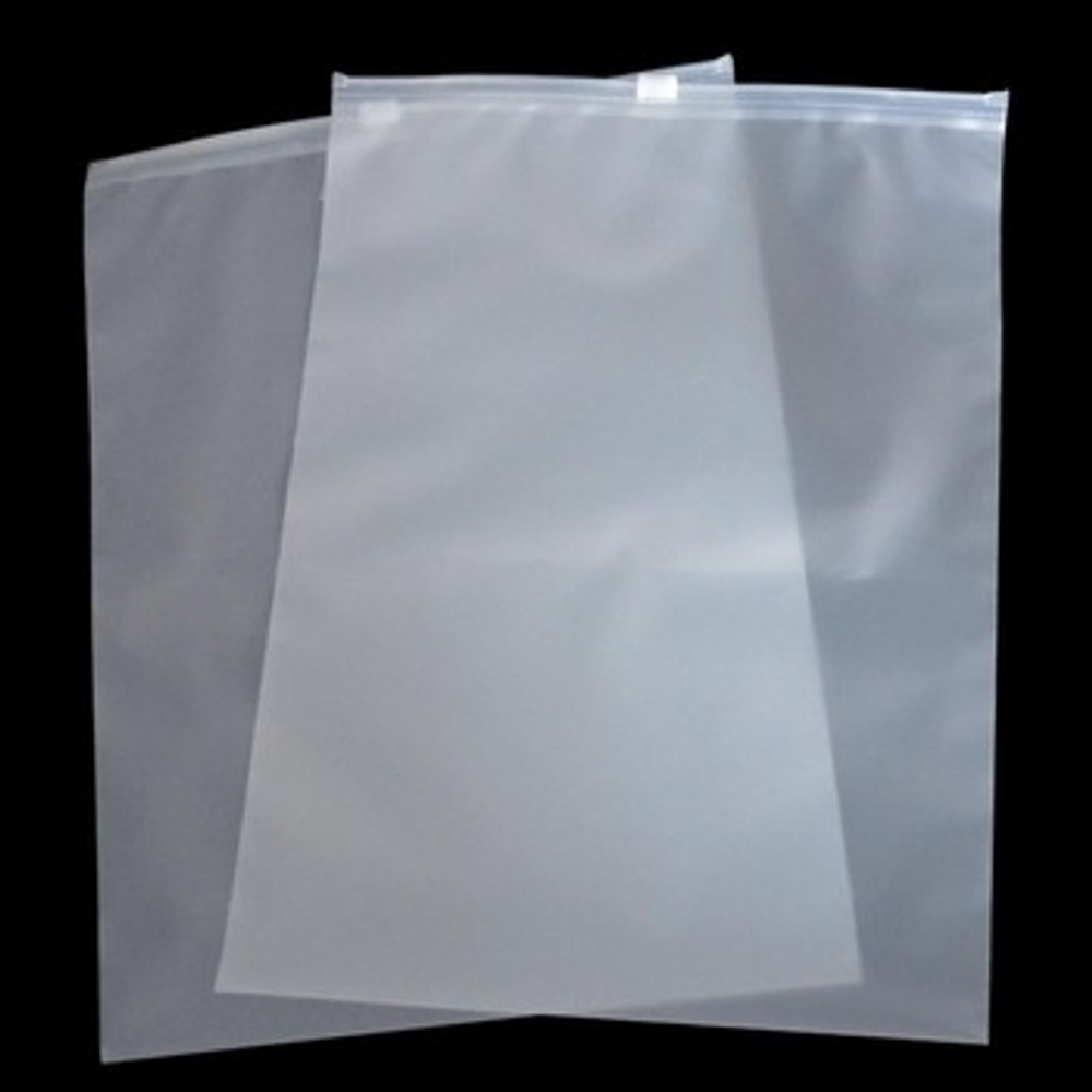 Пакет ПВД с замком слайдер 25 х 30 см 70 мкм. матовый с отверстием (100 шт.)