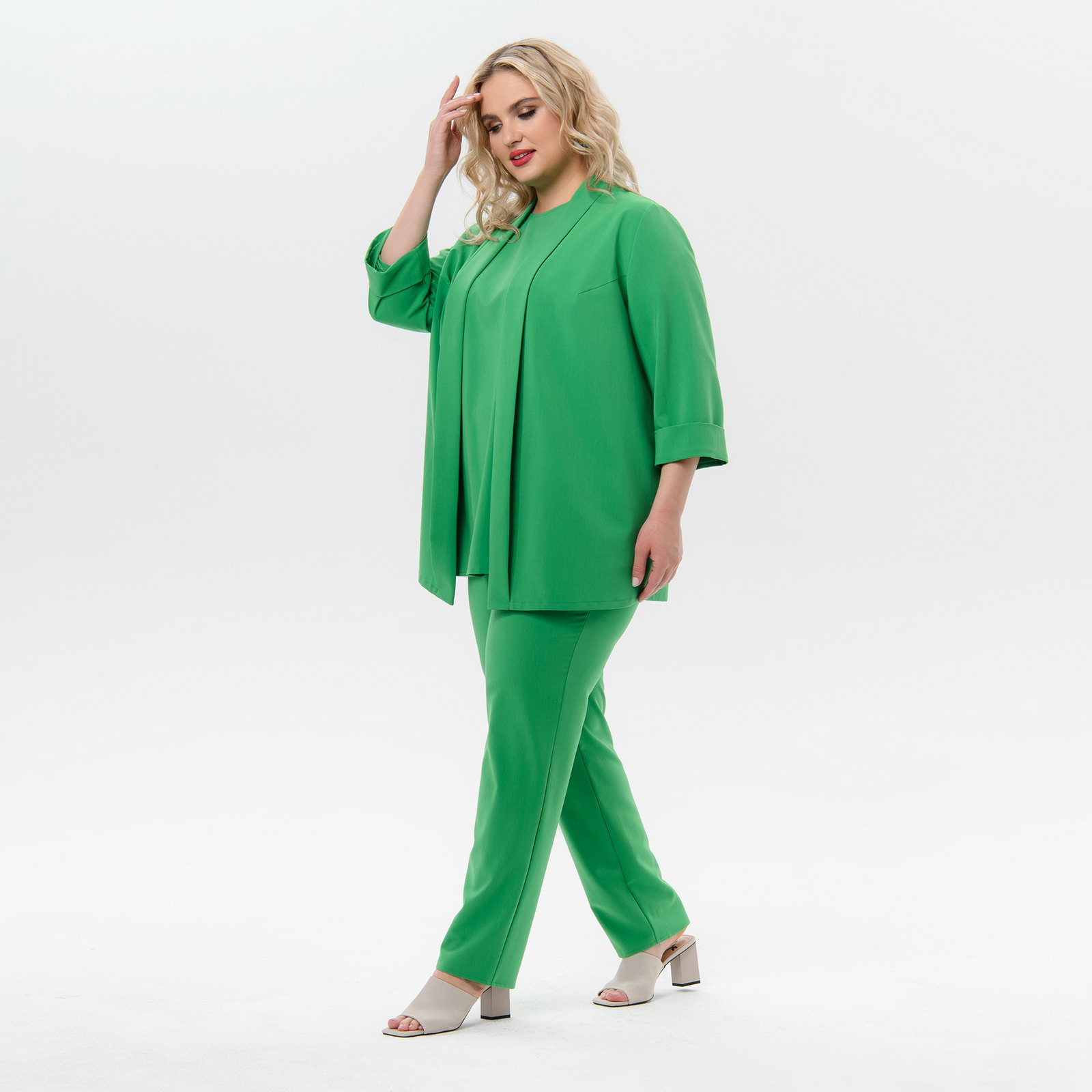 Жакет из плательно-костюмной ткани, цвет