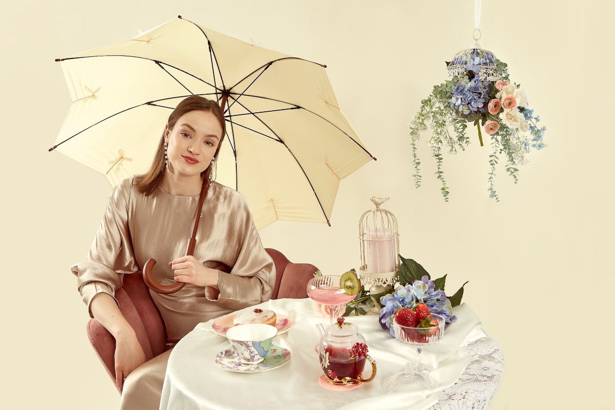 L908-2942 StarCream (Звезда кремовая) Зонт женский трость Fulton