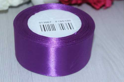 Однотонная атласная лента (темно-фиолетовый), 40мм * 25 ярдов (+-1)
                        							В наличии