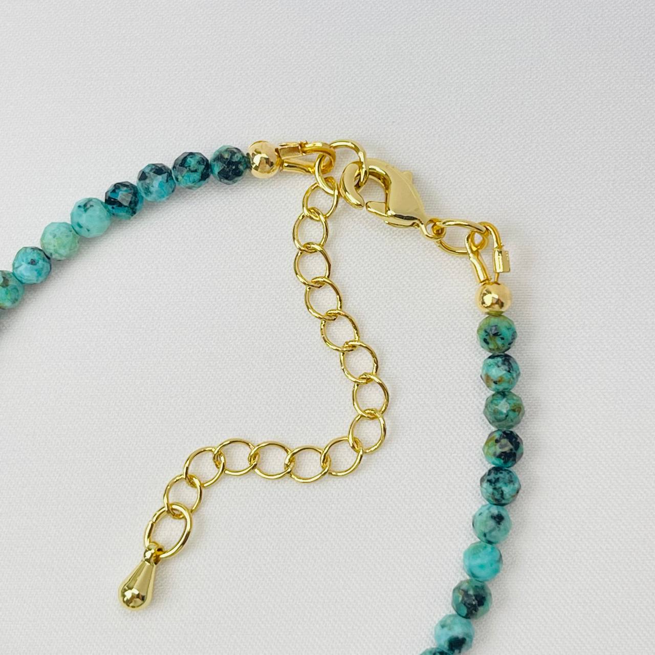 Радуга Самоцветов Браслет из Хризоколлы и Скополита