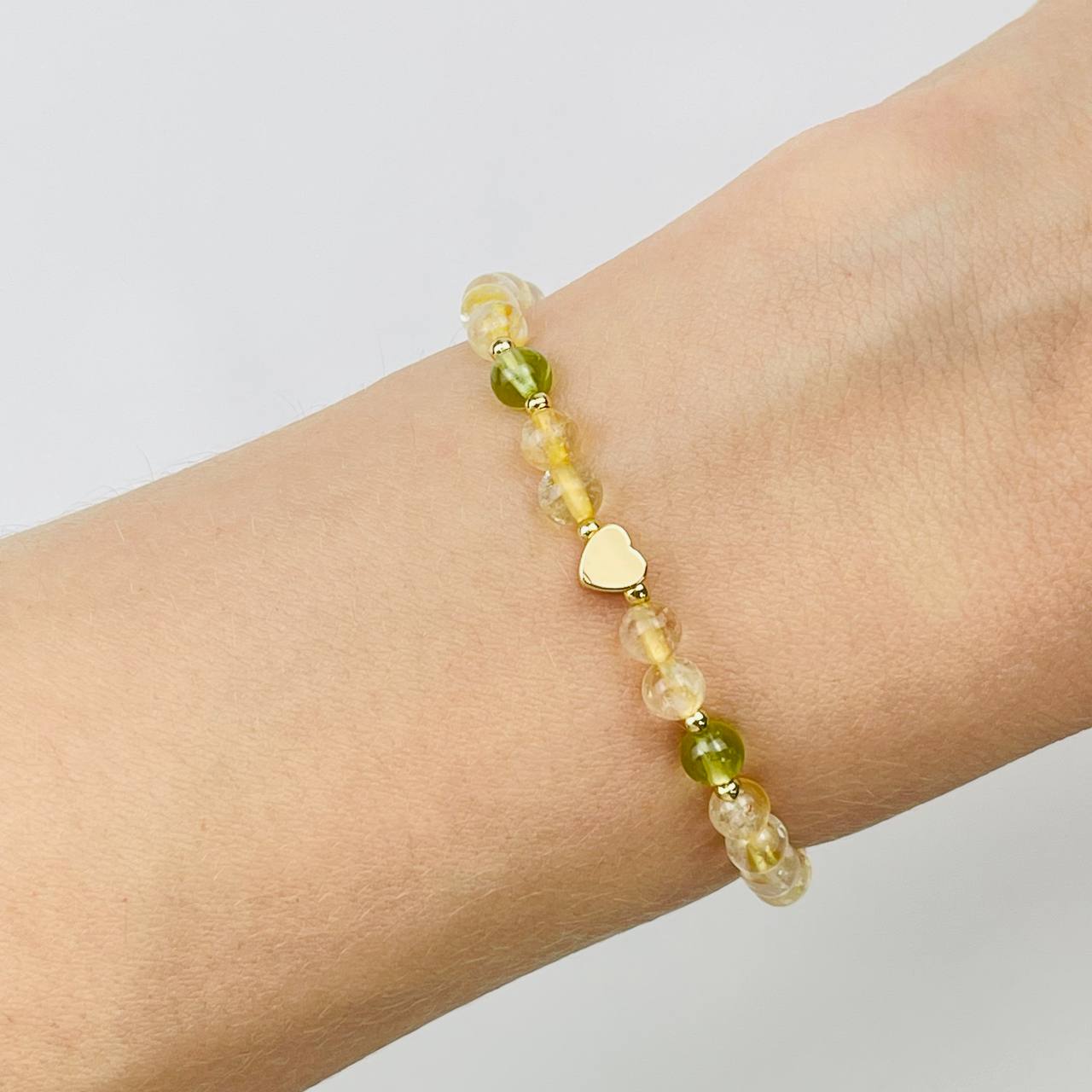 Радуга Самоцветов Браслет детский из Цитрина и Хризолита со вставкой