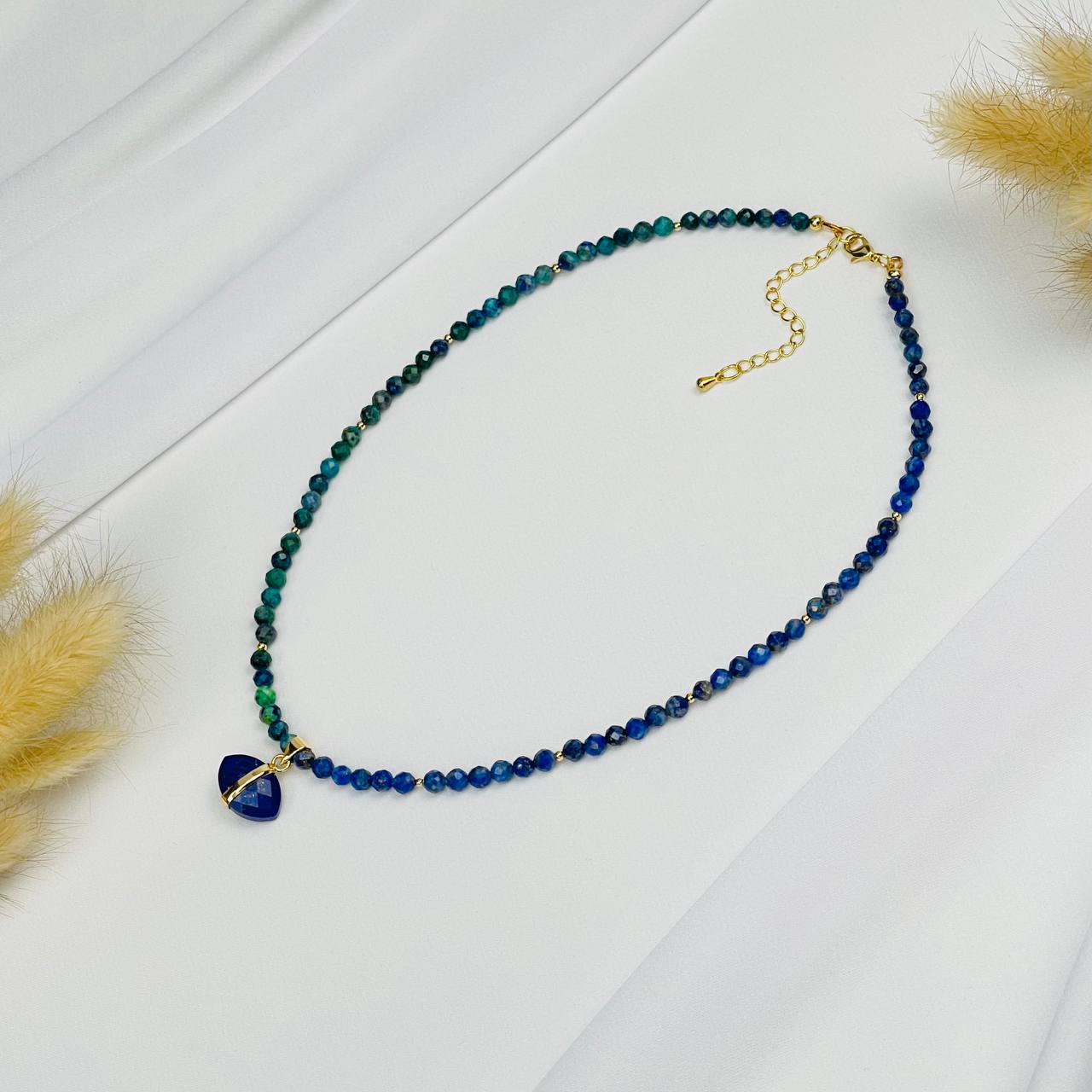 Радуга Самоцветов Бусы-Чокер из Лазурита и Азурита с кулоном