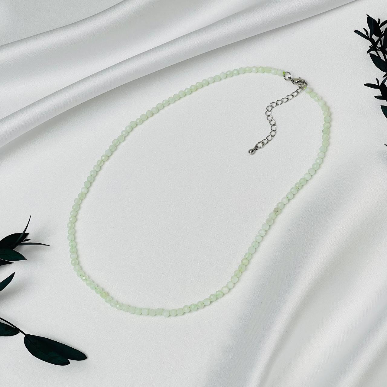 Радуга Самоцветов Бусы из зеленого Опала