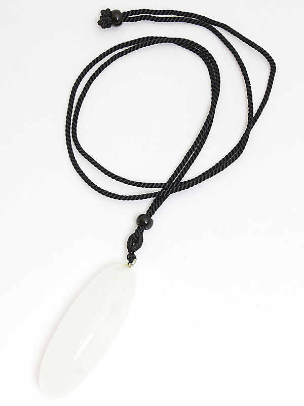 2818. Кулон из натурального горного хрусталя на веревке Капля 2. 8710051ГХ