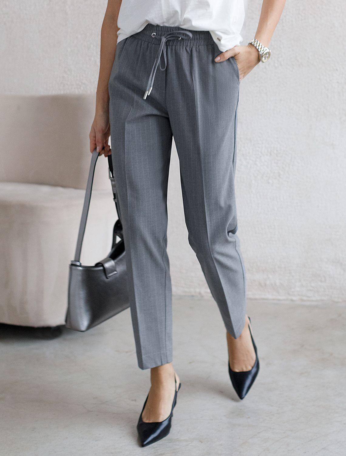 Брюки с поясом на резинке из премиальной поливискозы с эластаном D24.228 серый