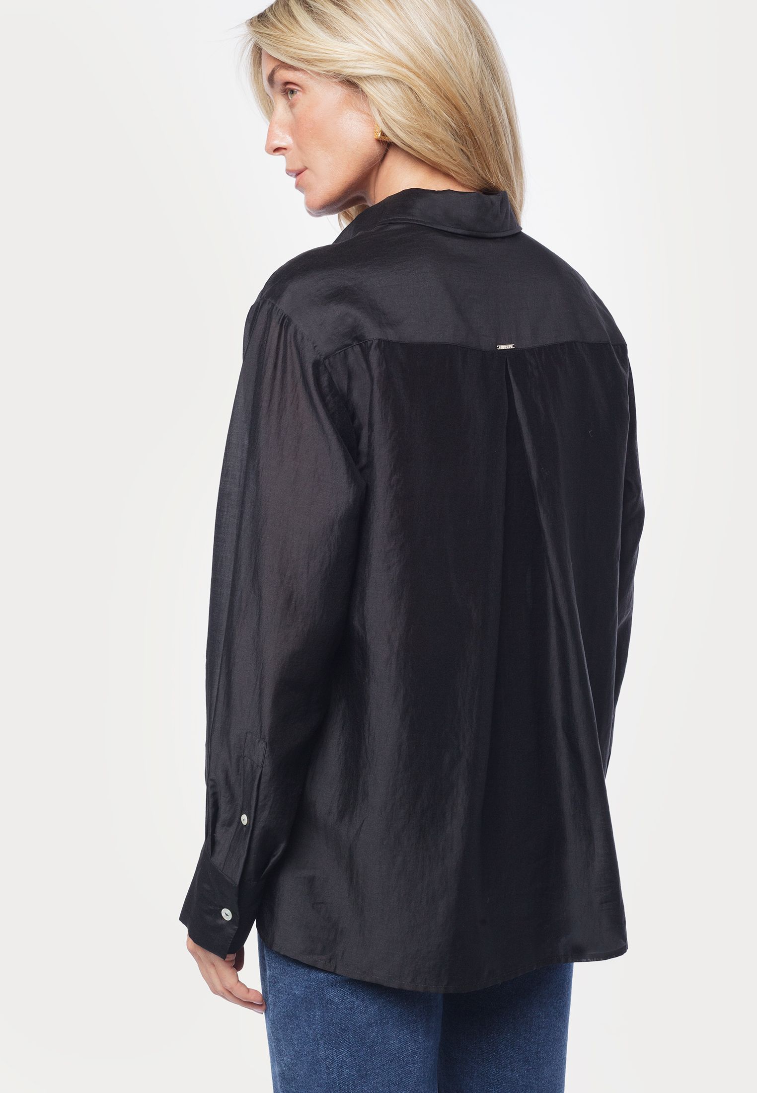 Блузка из полупрозрачного лиоцелла D29.256 черный