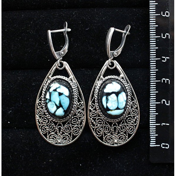 Серьги из бирюзы нат. (кабошон-мозаика), филигрань, ручная работа, камень овал 18х13мм, швензы посеребрение