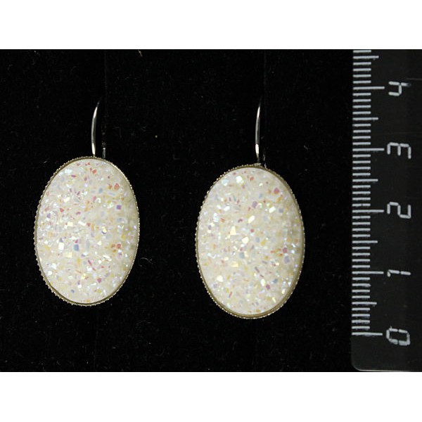 Серьги c кабошоном из пластика