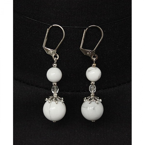 Серьги из камня каулит (имитация кахолонга), шарики 8 и 12мм, шапочка 