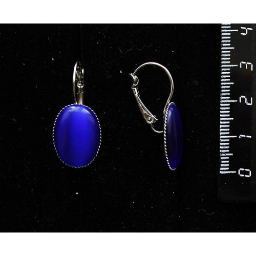 Серьги из кошачьего глаза (синт.) синего индиго, овал 18х13мм, замок петелька