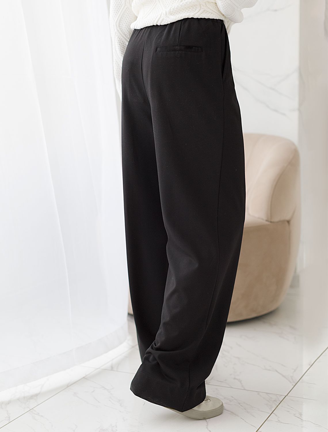 Брюки из тонкого джерси со шнурком D44.132 черный